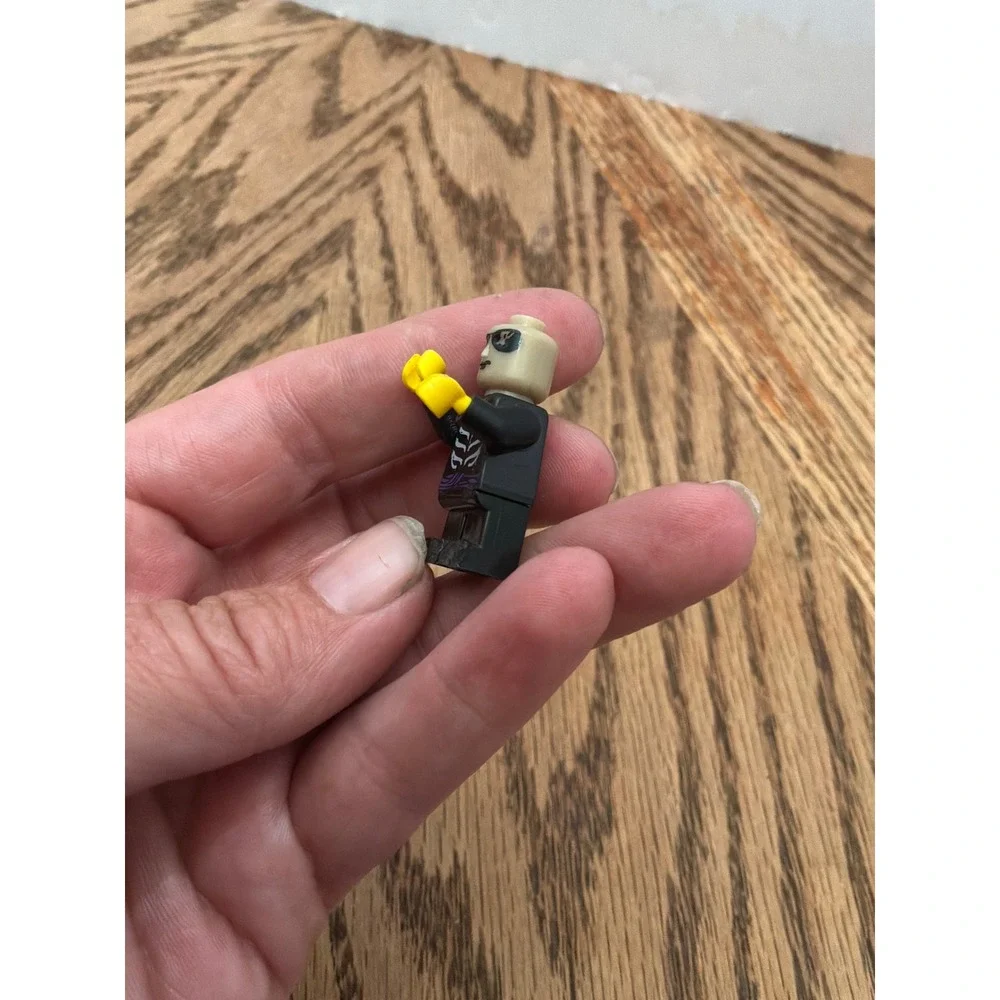 Vintage Unisex LEGO Time Cruisers Tim Minifigure Small Black Yellow sp008